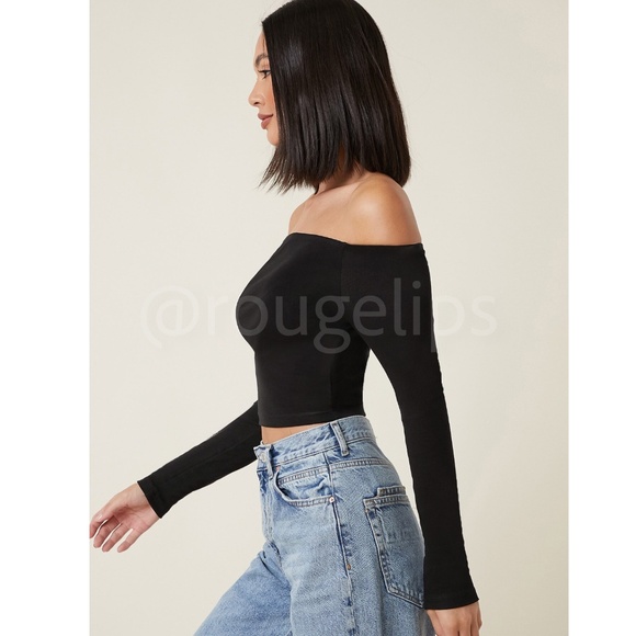 Black Off The Shoulder Long Sleeve Crop Top Fitted  Stretchy - Picture 3 of 8